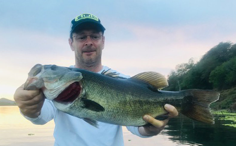 2018-12 - Bass (Lake El Salto)