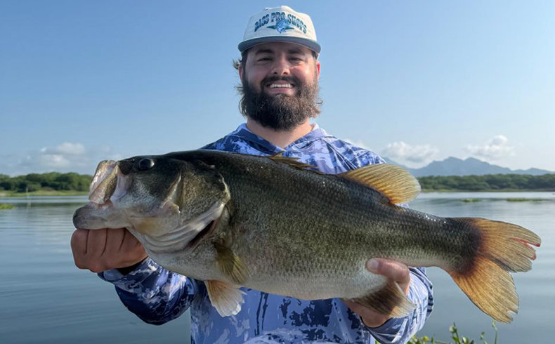 2026-08 - El Salto (Lake El Salto)