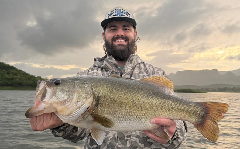 2026-08 - El Salto (Lake El Salto)