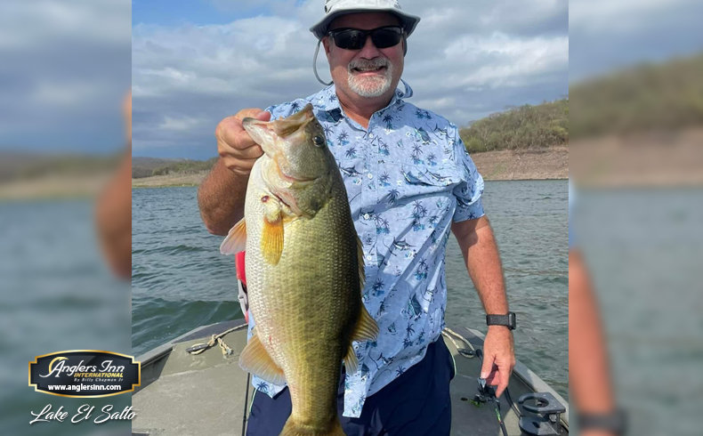 Lake El Salto, New Lake Picachos, The  and Crystal River